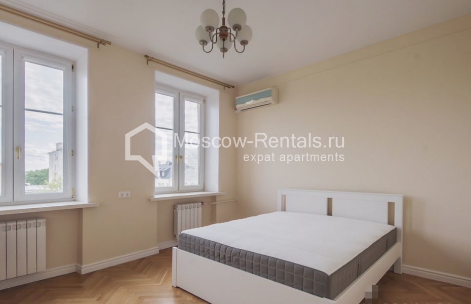 Photo #8 4-room (3 BR) apartment for <a href="http://moscow-rentals.ru/en/articles/long-term-rent" target="_blank">a long-term</a> rent
 in Russia, Moscow, Tverskaya str, 27 С 2
