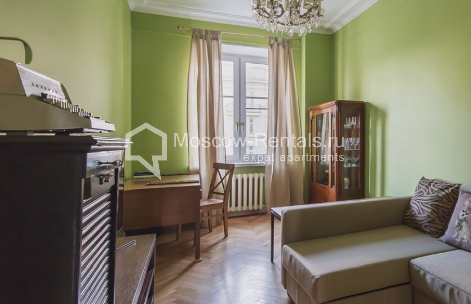 Photo #14 4-room (3 BR) apartment for <a href="http://moscow-rentals.ru/en/articles/long-term-rent" target="_blank">a long-term</a> rent
 in Russia, Moscow, Tverskaya str, 27 С 2