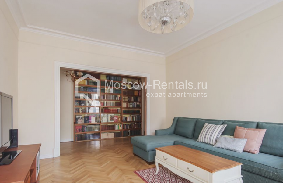 Photo #4 4-room (3 BR) apartment for <a href="http://moscow-rentals.ru/en/articles/long-term-rent" target="_blank">a long-term</a> rent
 in Russia, Moscow, Tverskaya str, 27 С 2