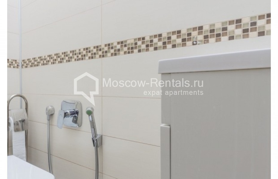 Photo #13 4-room (3 BR) apartment for <a href="http://moscow-rentals.ru/en/articles/long-term-rent" target="_blank">a long-term</a> rent
 in Russia, Moscow, Rozhdestvenskyi blv, 5/7С1