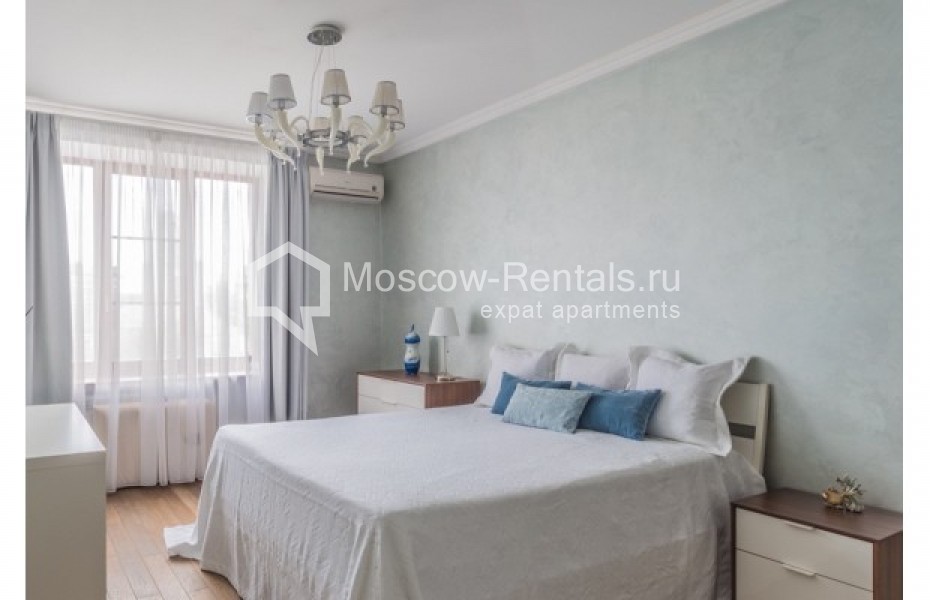 Photo #15 4-room (3 BR) apartment for <a href="http://moscow-rentals.ru/en/articles/long-term-rent" target="_blank">a long-term</a> rent
 in Russia, Moscow, Rozhdestvenskyi blv, 5/7С1