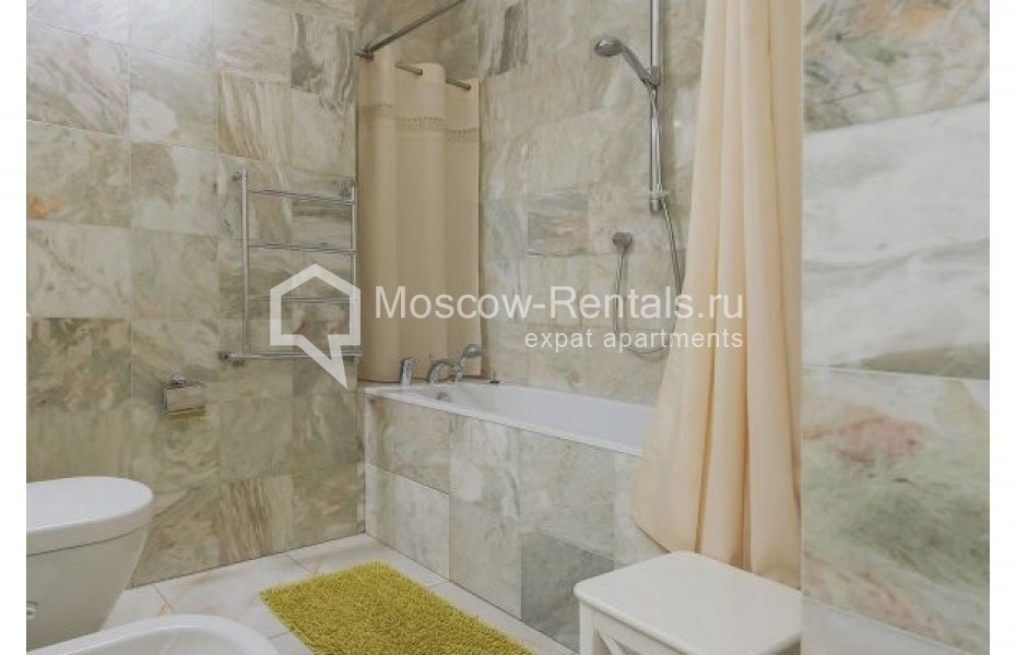 Photo #16 4-room (3 BR) apartment for <a href="http://moscow-rentals.ru/en/articles/long-term-rent" target="_blank">a long-term</a> rent
 in Russia, Moscow, Varsonofievskyi lane,  6