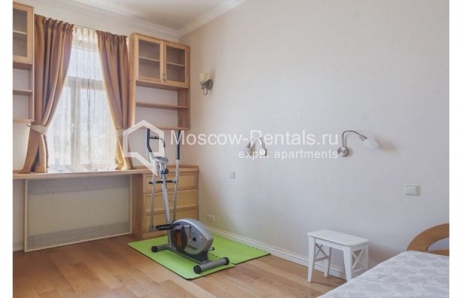 Photo #15 4-room (3 BR) apartment for <a href="http://moscow-rentals.ru/en/articles/long-term-rent" target="_blank">a long-term</a> rent
 in Russia, Moscow, Varsonofievskyi lane,  6