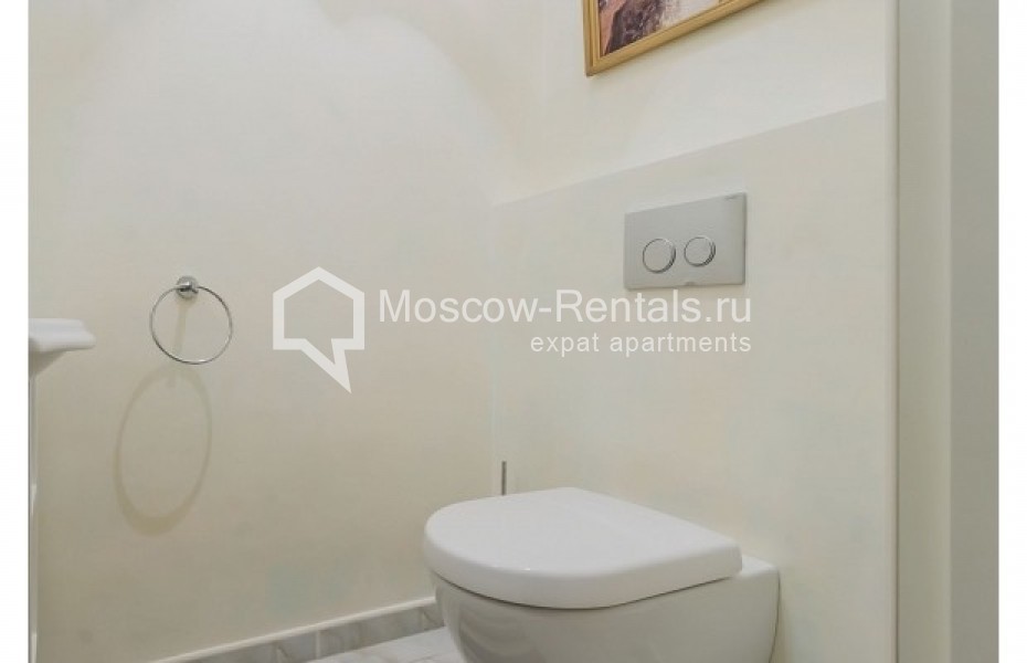 Photo #19 4-room (3 BR) apartment for <a href="http://moscow-rentals.ru/en/articles/long-term-rent" target="_blank">a long-term</a> rent
 in Russia, Moscow, Varsonofievskyi lane,  6