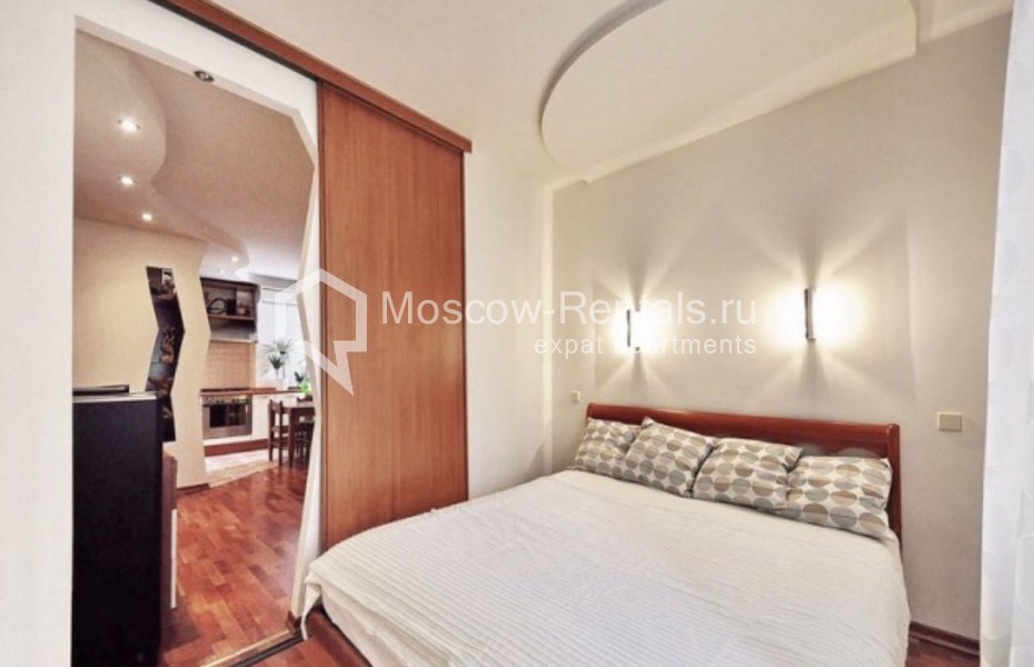 Photo #5 2-room (1 BR) apartment for <a href="http://moscow-rentals.ru/en/articles/long-term-rent" target="_blank">a long-term</a> rent
 in Russia, Moscow, 2nd Frunzenskaya str., 7