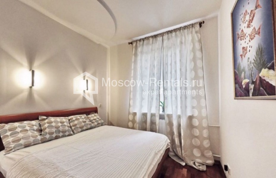 Photo #4 2-room (1 BR) apartment for <a href="http://moscow-rentals.ru/en/articles/long-term-rent" target="_blank">a long-term</a> rent
 in Russia, Moscow, 2nd Frunzenskaya str., 7