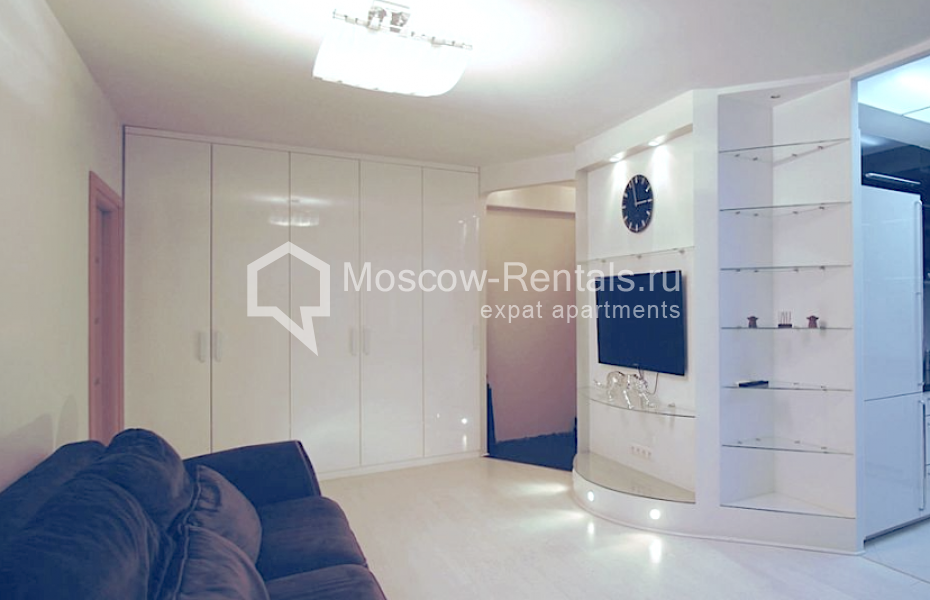 Photo #5 2-room (1 BR) apartment for <a href="http://moscow-rentals.ru/en/articles/long-term-rent" target="_blank">a long-term</a> rent
 in Russia, Moscow, 2nd Frunzenskaya str, 10