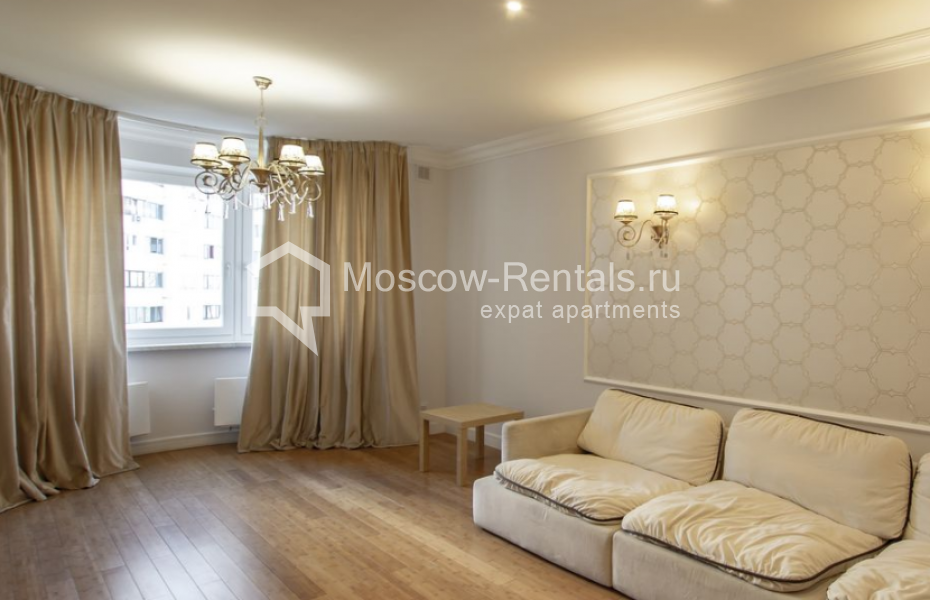 Photo #2 3-room (2 BR) apartment for <a href="http://moscow-rentals.ru/en/articles/long-term-rent" target="_blank">a long-term</a> rent
 in Russia, Moscow, Koshtoyantsa str, 47к2