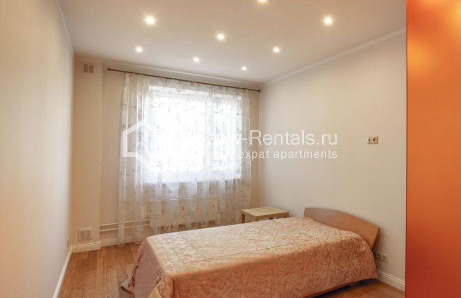 Photo #8 3-room (2 BR) apartment for <a href="http://moscow-rentals.ru/en/articles/long-term-rent" target="_blank">a long-term</a> rent
 in Russia, Moscow, Koshtoyantsa str, 47к2