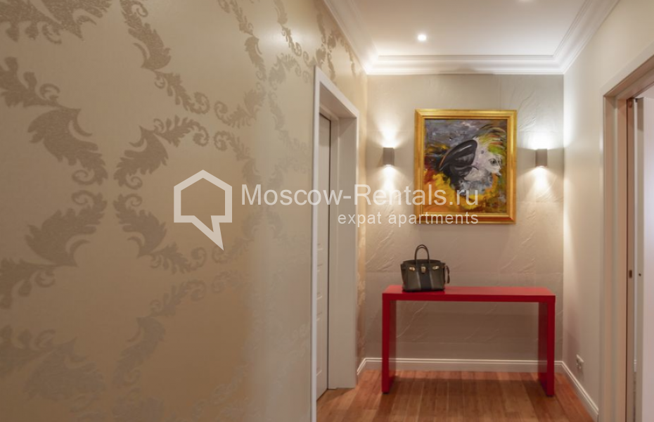 Photo #12 3-room (2 BR) apartment for <a href="http://moscow-rentals.ru/en/articles/long-term-rent" target="_blank">a long-term</a> rent
 in Russia, Moscow, Koshtoyantsa str, 47к2
