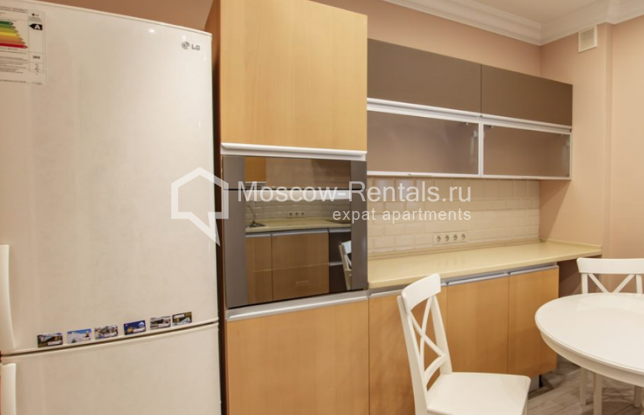 Photo #6 3-room (2 BR) apartment for <a href="http://moscow-rentals.ru/en/articles/long-term-rent" target="_blank">a long-term</a> rent
 in Russia, Moscow, Koshtoyantsa str, 47к2