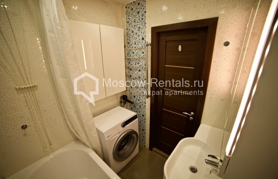 Photo #9 2-room (1 BR) apartment for <a href="http://moscow-rentals.ru/en/articles/long-term-rent" target="_blank">a long-term</a> rent
 in Russia, Moscow, Osennyi blv, 12 К 11