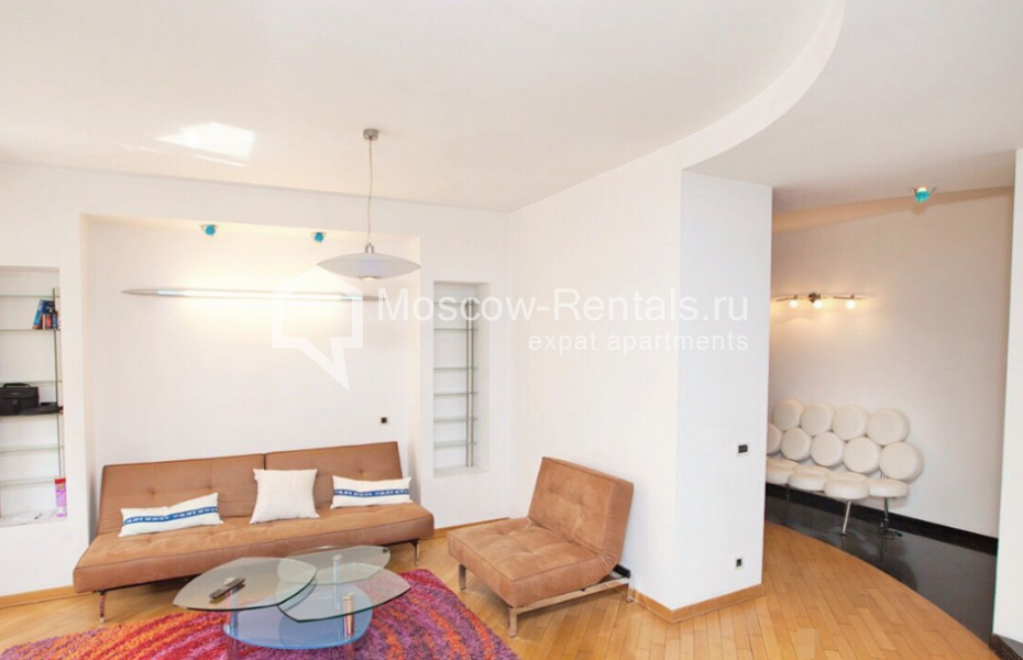 Photo #2 2-room (1 BR) apartment for <a href="http://moscow-rentals.ru/en/articles/long-term-rent" target="_blank">a long-term</a> rent
 in Russia, Moscow, 2nd Tverskaya-Yamskaya str, 26