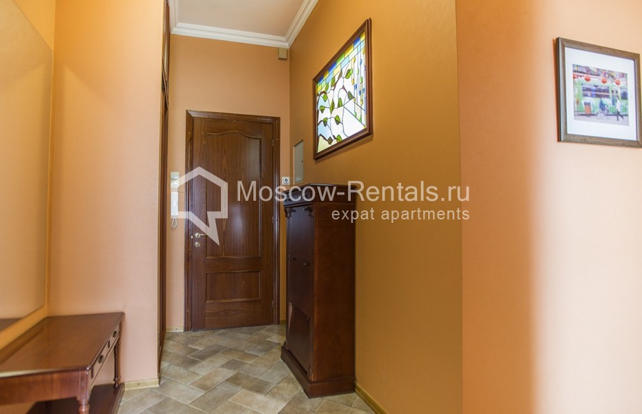 Photo #17 3-room (2 BR) apartment for <a href="http://moscow-rentals.ru/en/articles/long-term-rent" target="_blank">a long-term</a> rent
 in Russia, Moscow, Gasheka str, 9