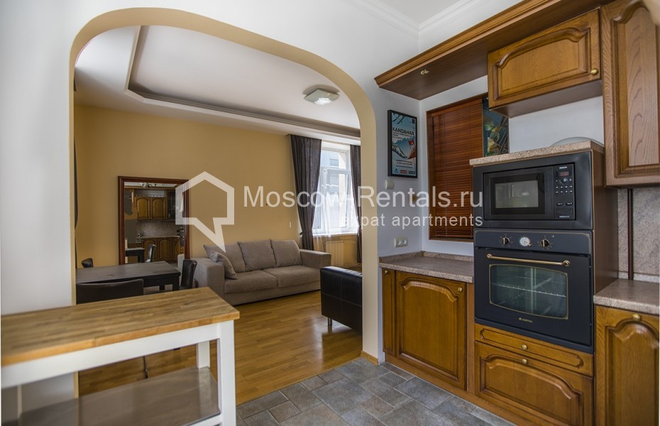Photo #3 3-room (2 BR) apartment for <a href="http://moscow-rentals.ru/en/articles/long-term-rent" target="_blank">a long-term</a> rent
 in Russia, Moscow, Gasheka str, 9