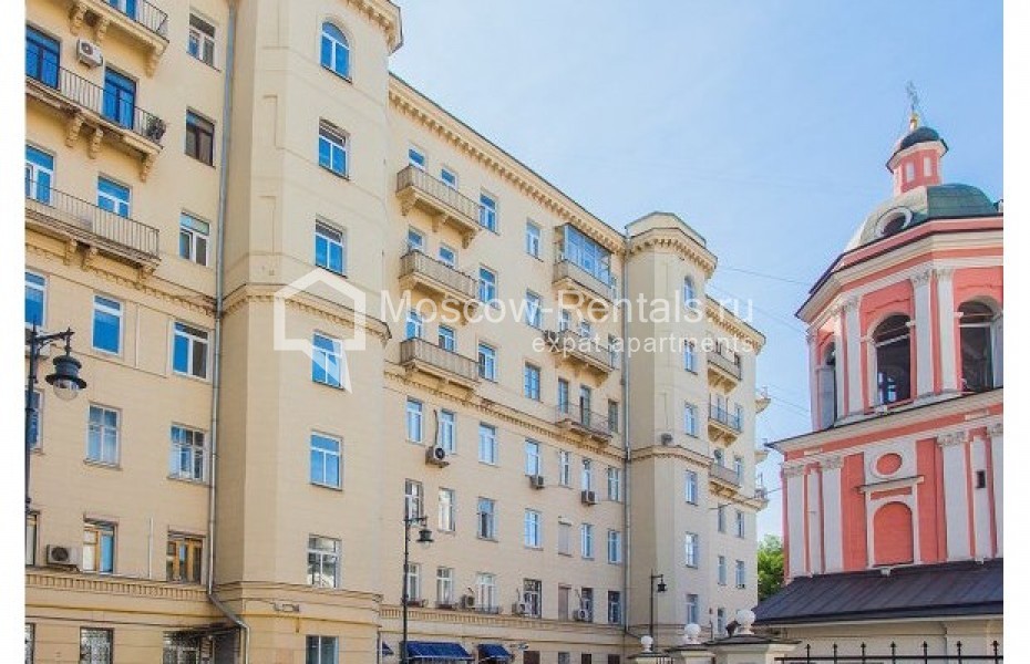 Photo #13 3-room (2 BR) apartment for <a href="http://moscow-rentals.ru/en/articles/long-term-rent" target="_blank">a long-term</a> rent
 in Russia, Moscow, Bogoslovsky lane, 3