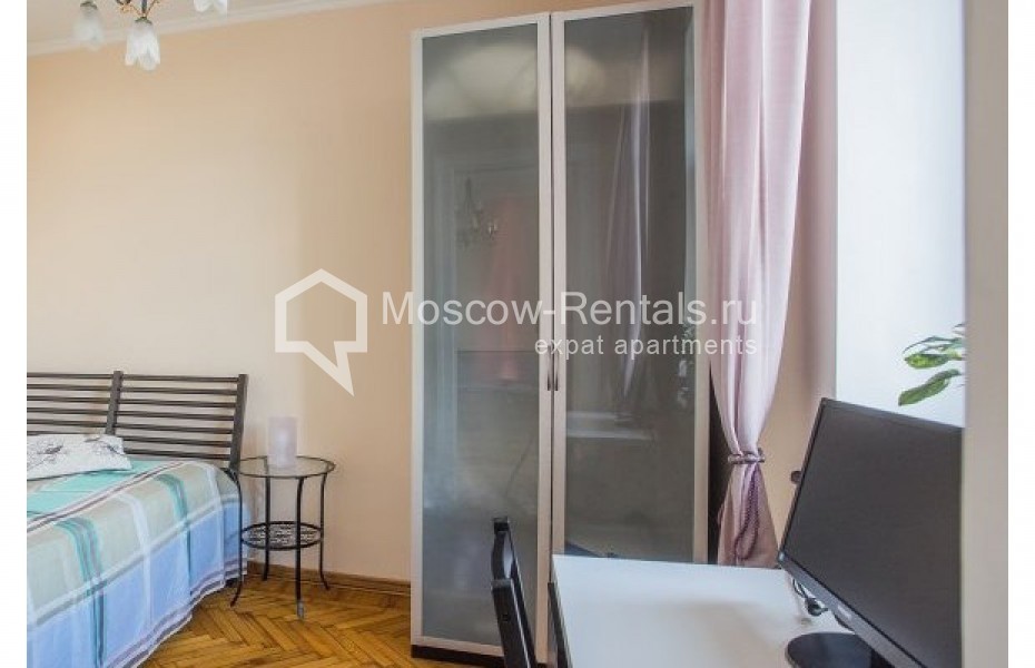 Photo #9 3-room (2 BR) apartment for <a href="http://moscow-rentals.ru/en/articles/long-term-rent" target="_blank">a long-term</a> rent
 in Russia, Moscow, Bogoslovsky lane, 3