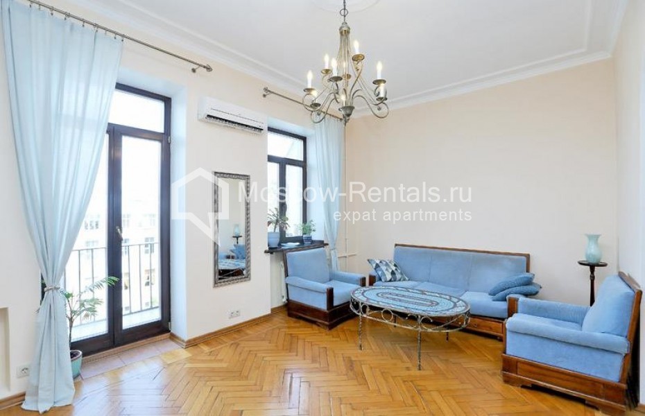 Photo #1 3-room (2 BR) apartment for <a href="http://moscow-rentals.ru/en/articles/long-term-rent" target="_blank">a long-term</a> rent
 in Russia, Moscow, Bogoslovsky lane, 3