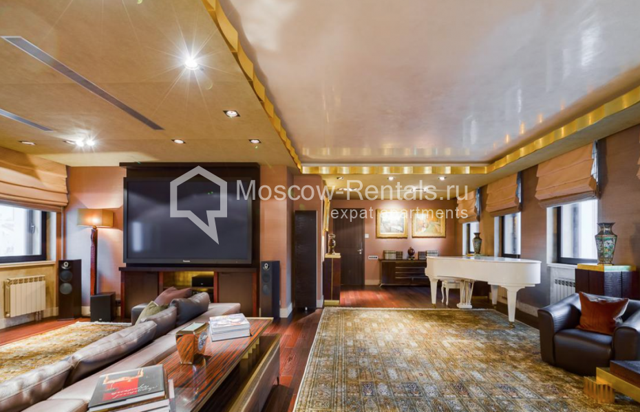 Фото №4 Дом в аренду на длительный срок в Россия, Москва, Подсосенский пер., 3