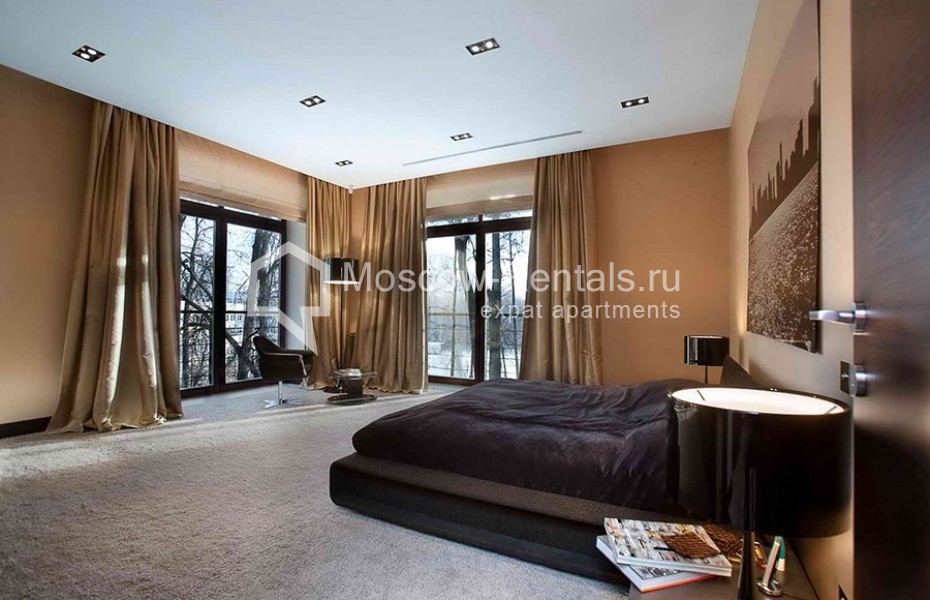 Photo #1 7-room (6 BR) apartment for <a href="http://moscow-rentals.ru/en/articles/long-term-rent" target="_blank">a long-term</a> rent
 in Russia, Moscow, Starovolynskaya str, 15к4