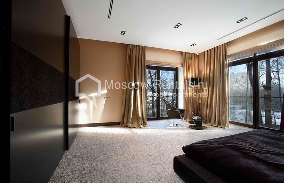 Photo #2 7-room (6 BR) apartment for <a href="http://moscow-rentals.ru/en/articles/long-term-rent" target="_blank">a long-term</a> rent
 in Russia, Moscow, Starovolynskaya str, 15к4