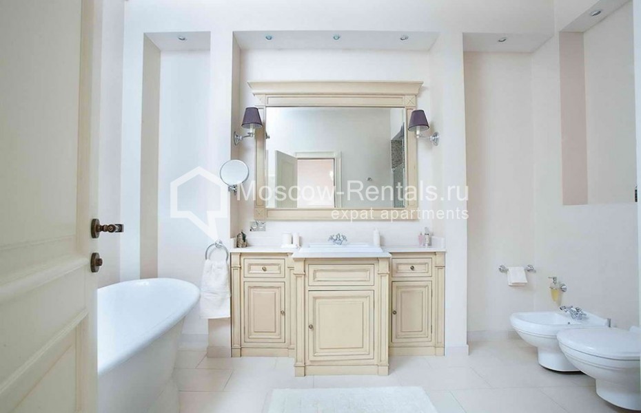 Photo #20 7-room (6 BR) apartment for <a href="http://moscow-rentals.ru/en/articles/long-term-rent" target="_blank">a long-term</a> rent
 in Russia, Moscow, Starovolynskaya str, 15к4