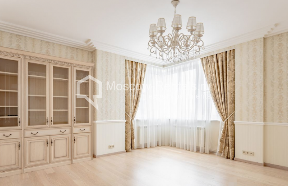 Photo #2 4-room (3 BR) apartment for <a href="http://moscow-rentals.ru/en/articles/long-term-rent" target="_blank">a long-term</a> rent
 in Russia, Moscow, Alabyana str, 13к2