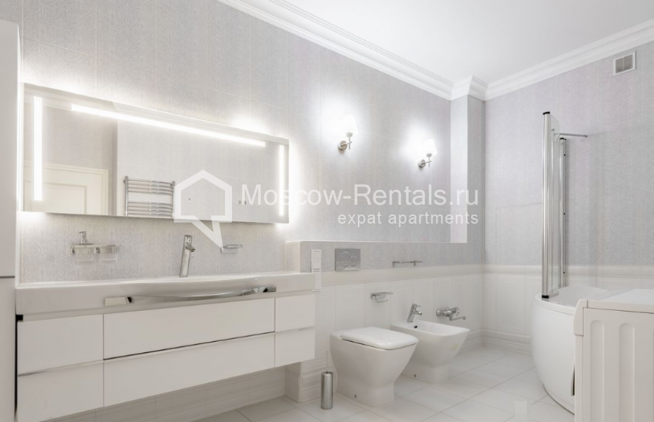 Photo #17 4-room (3 BR) apartment for <a href="http://moscow-rentals.ru/en/articles/long-term-rent" target="_blank">a long-term</a> rent
 in Russia, Moscow, Alabyana str, 13к2
