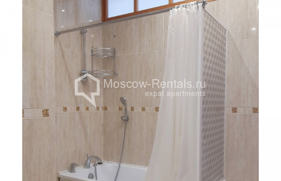 Photo #28 4-room (3 BR) apartment for <a href="http://moscow-rentals.ru/en/articles/long-term-rent" target="_blank">a long-term</a> rent
 in Russia, Moscow, Chapaevskyi lane, 3