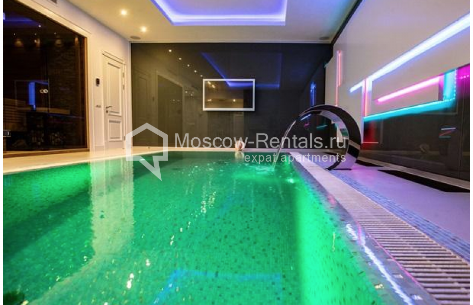 Photo #16 7-room (6 BR) apartment for <a href="http://moscow-rentals.ru/en/articles/long-term-rent" target="_blank">a long-term</a> rent
 in Russia, Moscow, 1st Zachatievskyi lane, 10