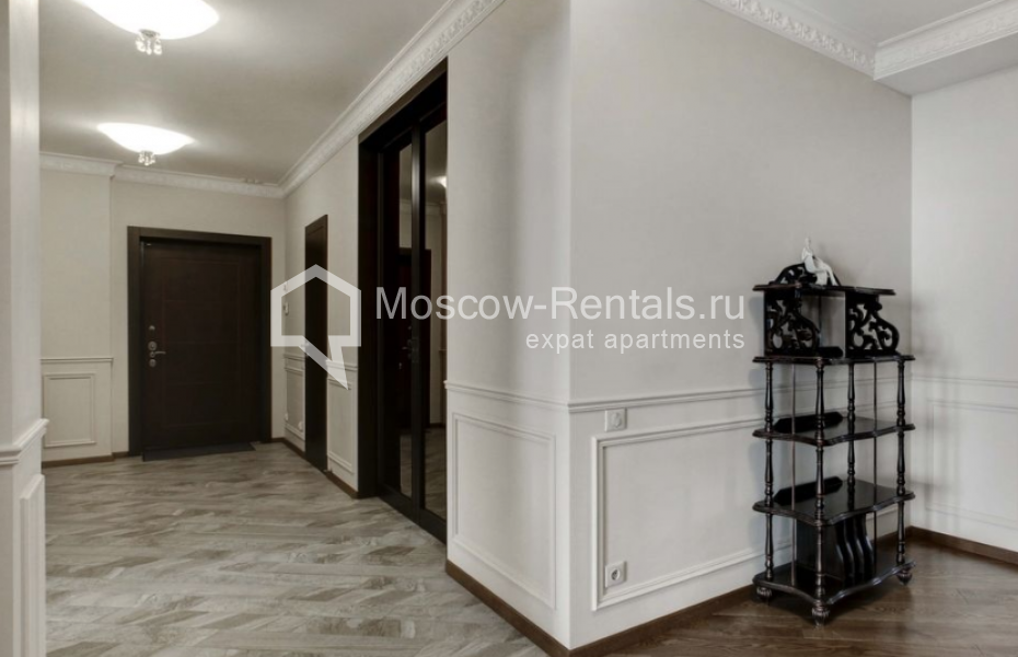 Photo #8 3-room (2 BR) apartment for <a href="http://moscow-rentals.ru/en/articles/long-term-rent" target="_blank">a long-term</a> rent
 in Russia, Moscow, 3rd Donskoi proezd, 1