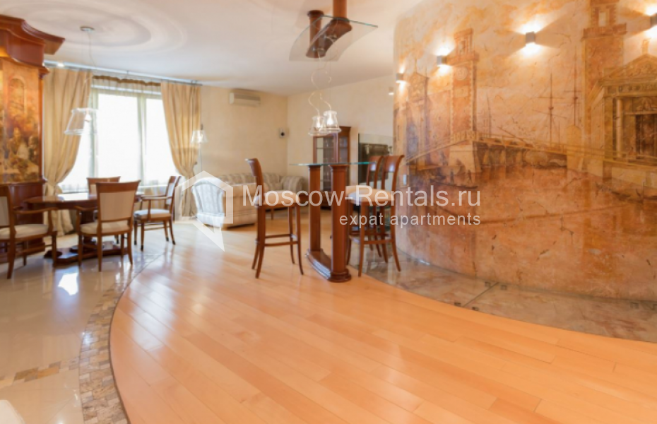 Photo #2 3-room (2 BR) apartment for <a href="http://moscow-rentals.ru/en/articles/long-term-rent" target="_blank">a long-term</a> rent
 in Russia, Moscow, Serpukhovskyi lane, 7С1