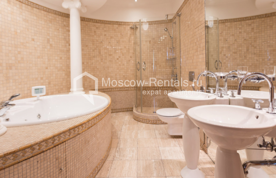 Photo #9 3-room (2 BR) apartment for <a href="http://moscow-rentals.ru/en/articles/long-term-rent" target="_blank">a long-term</a> rent
 in Russia, Moscow, Serpukhovskyi lane, 7С1
