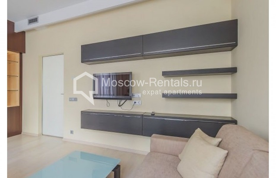 Photo #6 3-room (2 BR) apartment for <a href="http://moscow-rentals.ru/en/articles/long-term-rent" target="_blank">a long-term</a> rent
 in Russia, Moscow, Daev lane, 33