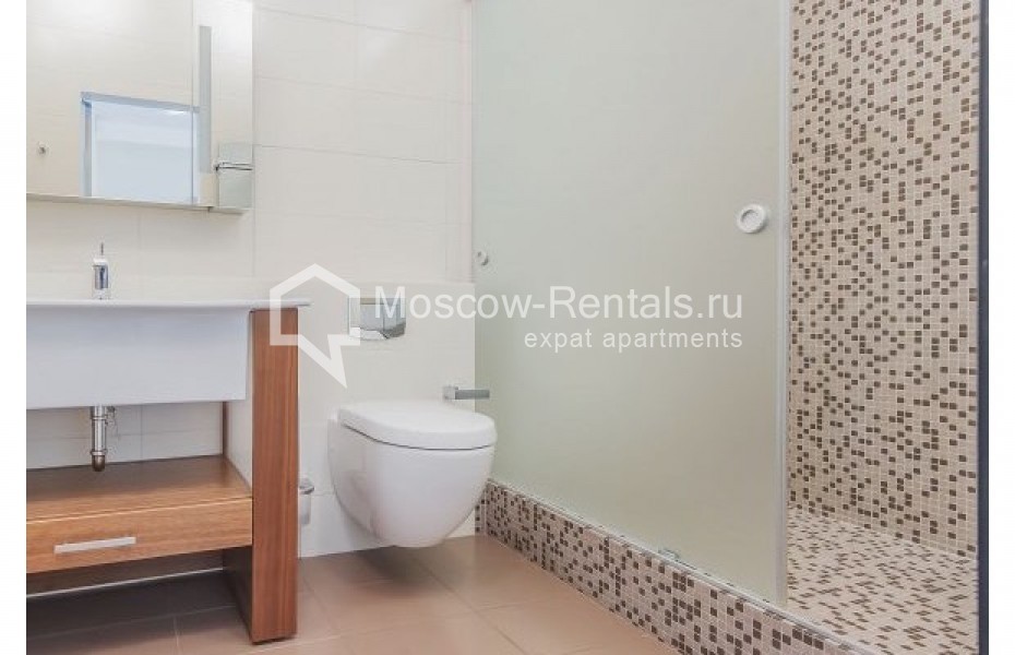 Photo #14 3-room (2 BR) apartment for <a href="http://moscow-rentals.ru/en/articles/long-term-rent" target="_blank">a long-term</a> rent
 in Russia, Moscow, Daev lane, 33