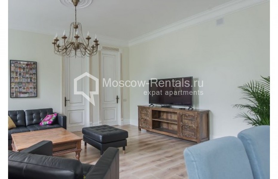 Photo #4 3-room (2 BR) apartment for <a href="http://moscow-rentals.ru/en/articles/long-term-rent" target="_blank">a long-term</a> rent
 in Russia, Moscow, Kostyanskyi lane, 14