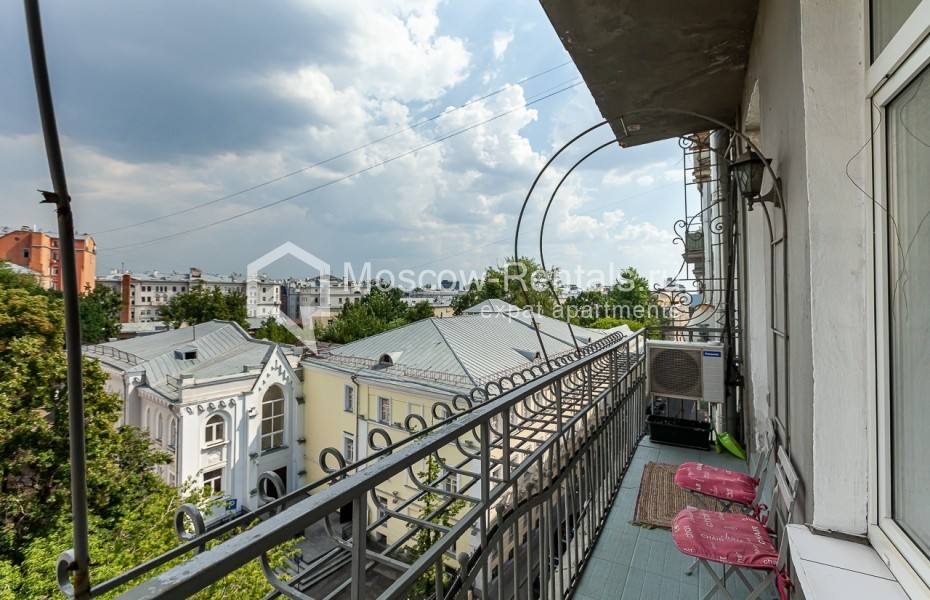 Photo #19 3-room (2 BR) apartment for <a href="http://moscow-rentals.ru/en/articles/long-term-rent" target="_blank">a long-term</a> rent
 in Russia, Moscow, Miluythinskyi lane, 11
