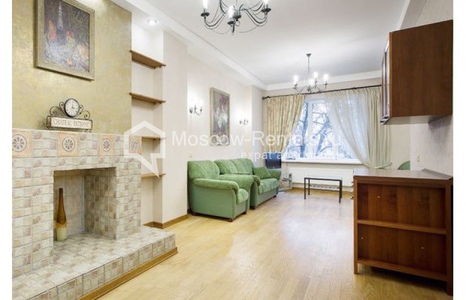 Photo #1 4-room (3 BR) apartment for <a href="http://moscow-rentals.ru/en/articles/long-term-rent" target="_blank">a long-term</a> rent
 in Russia, Moscow, Petroverigskyi lane, 3С1