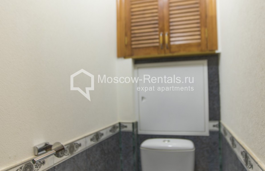 Photo #10 4-room (3 BR) apartment for <a href="http://moscow-rentals.ru/en/articles/long-term-rent" target="_blank">a long-term</a> rent
 in Russia, Moscow, Bolshoi Kozikhinskyi lane, 23