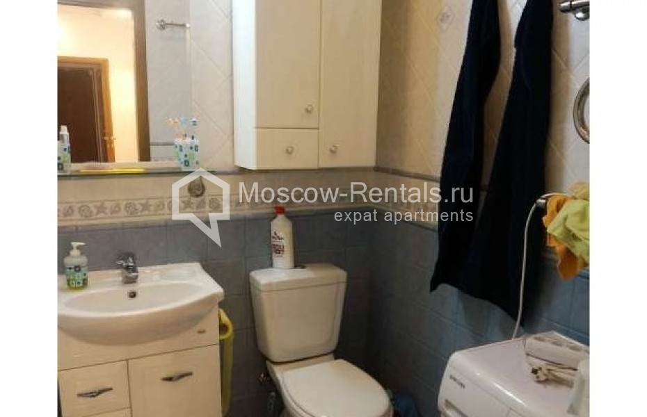 Photo #9 3-room (2 BR) apartment for <a href="http://moscow-rentals.ru/en/articles/long-term-rent" target="_blank">a long-term</a> rent
 in Russia, Moscow, Rostovskaya emb, 3