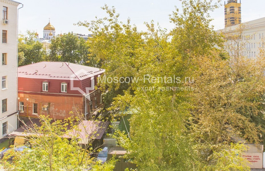 Photo #7 6-room (5 BR) apartment for <a href="http://moscow-rentals.ru/en/articles/long-term-rent" target="_blank">a long-term</a> rent
 in Russia, Moscow, Znamenka str, 15