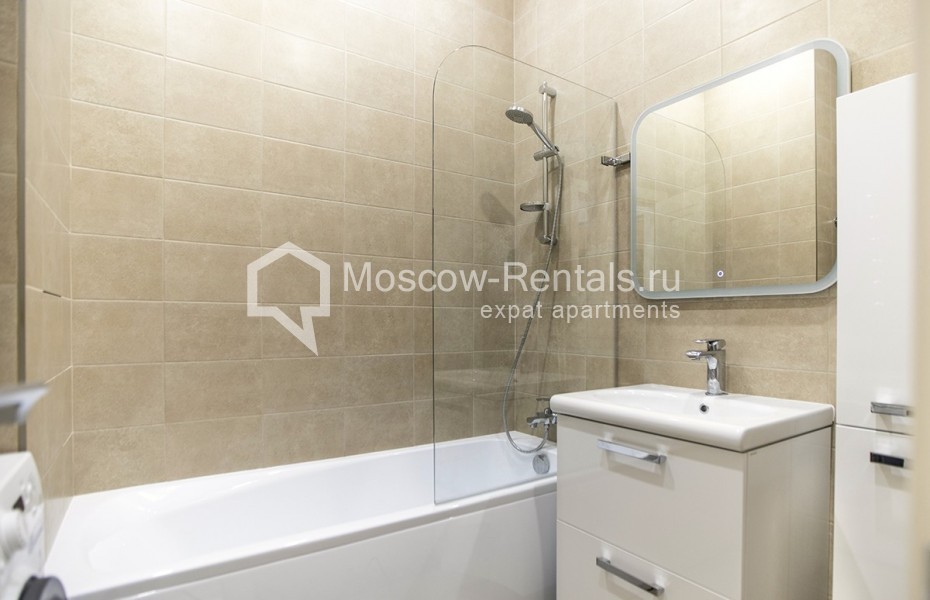 Photo #12 3-room (2 BR) apartment for <a href="http://moscow-rentals.ru/en/articles/long-term-rent" target="_blank">a long-term</a> rent
 in Russia, Moscow, Nikitskyi blv, 9