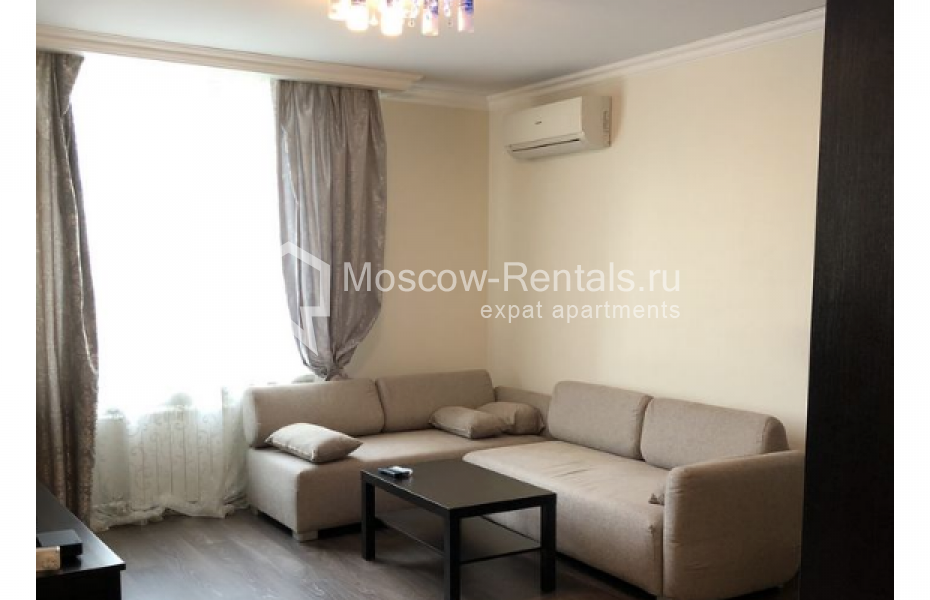 Photo #4 2-room (1 BR) apartment for <a href="http://moscow-rentals.ru/en/articles/long-term-rent" target="_blank">a long-term</a> rent
 in Russia, Moscow, Kosmodamianskaya emb., 46-50С1