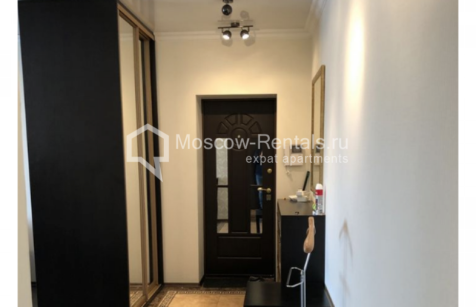 Photo #8 2-room (1 BR) apartment for <a href="http://moscow-rentals.ru/en/articles/long-term-rent" target="_blank">a long-term</a> rent
 in Russia, Moscow, Kosmodamianskaya emb., 46-50С1