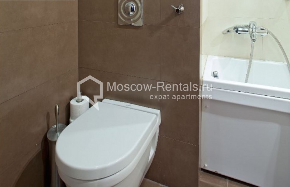 Photo #13 2-room (1 BR) apartment for <a href="http://moscow-rentals.ru/en/articles/long-term-rent" target="_blank">a long-term</a> rent
 in Russia, Moscow, Bolshaya Polyanka str, 30