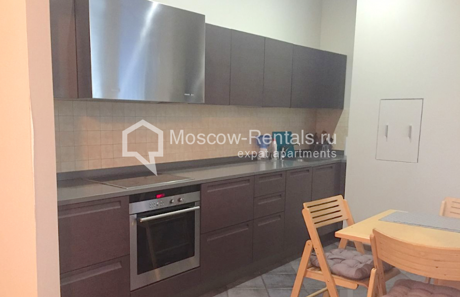 Photo #6 2-room (1 BR) apartment for <a href="http://moscow-rentals.ru/en/articles/long-term-rent" target="_blank">a long-term</a> rent
 in Russia, Moscow, Shabolovka str, 23к2