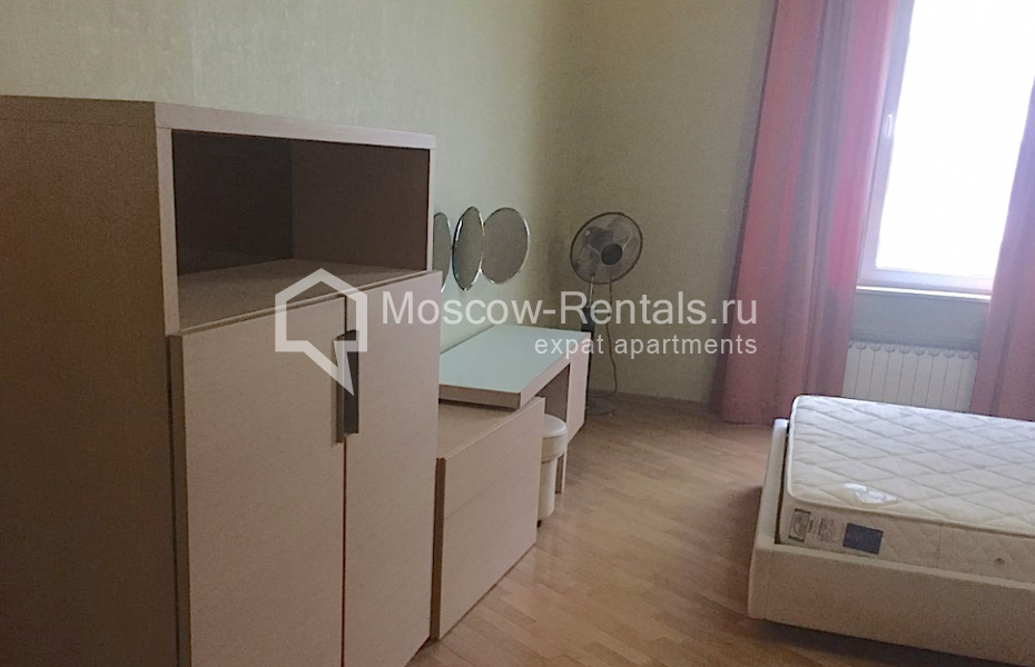 Photo #9 2-room (1 BR) apartment for <a href="http://moscow-rentals.ru/en/articles/long-term-rent" target="_blank">a long-term</a> rent
 in Russia, Moscow, Shabolovka str, 23к2