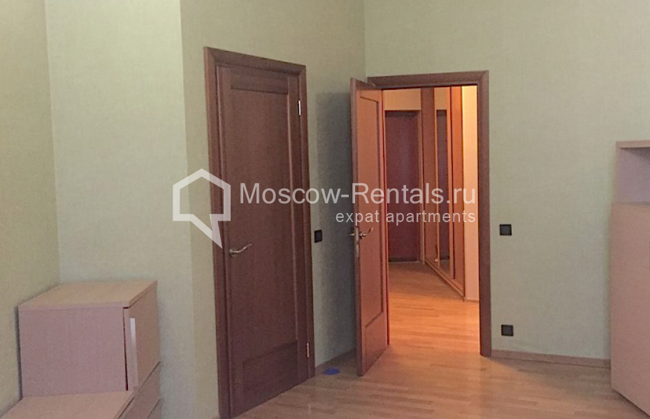Photo #11 2-room (1 BR) apartment for <a href="http://moscow-rentals.ru/en/articles/long-term-rent" target="_blank">a long-term</a> rent
 in Russia, Moscow, Shabolovka str, 23к2