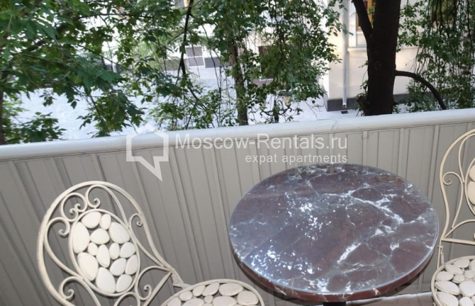 Photo #11 3-room (2 BR) apartment for <a href="http://moscow-rentals.ru/en/articles/long-term-rent" target="_blank">a long-term</a> rent
 in Russia, Moscow, Myasnitskaya str, 35А