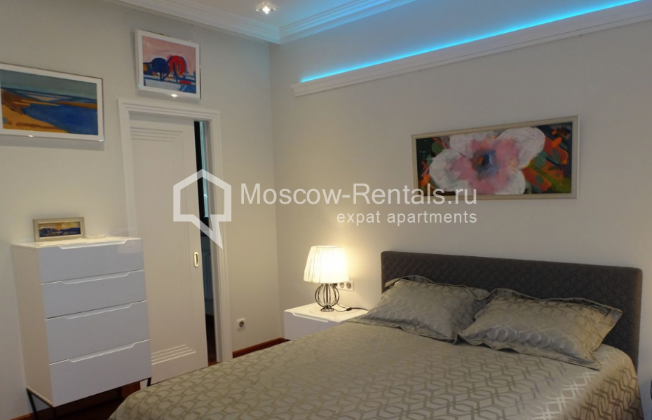 Photo #7 3-room (2 BR) apartment for <a href="http://moscow-rentals.ru/en/articles/long-term-rent" target="_blank">a long-term</a> rent
 in Russia, Moscow, Myasnitskaya str, 35А